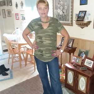 Meet your Posher, Lindsay